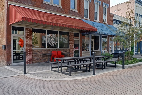 Huntingburg bollards in front of business